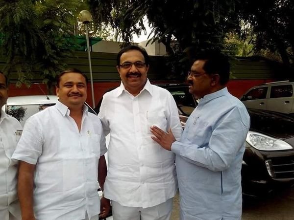 Visit of dignitaries